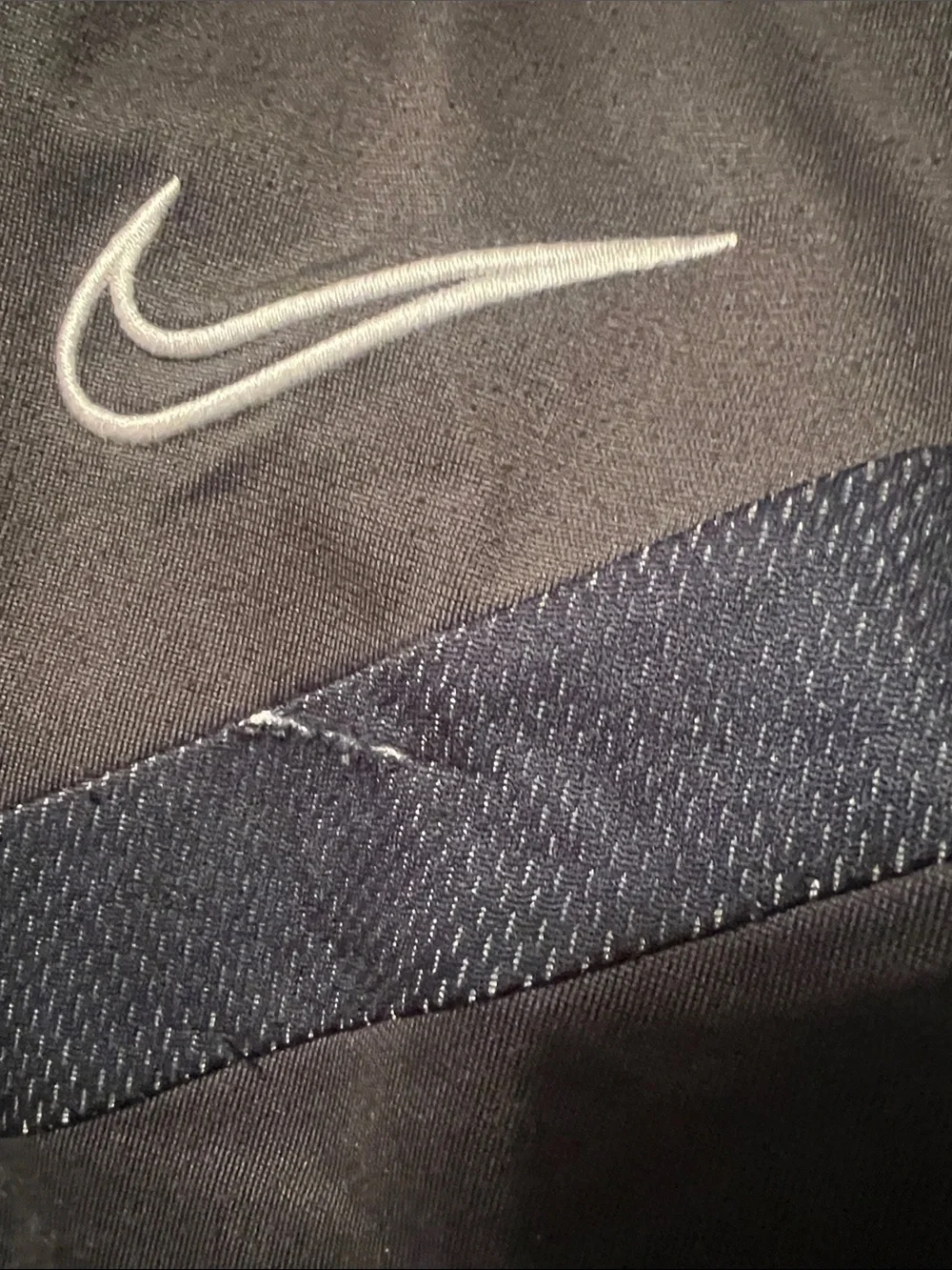 Nike Dri-Fit Boys Black and Gray Two-Piece Athletic Jogger Set Size Small